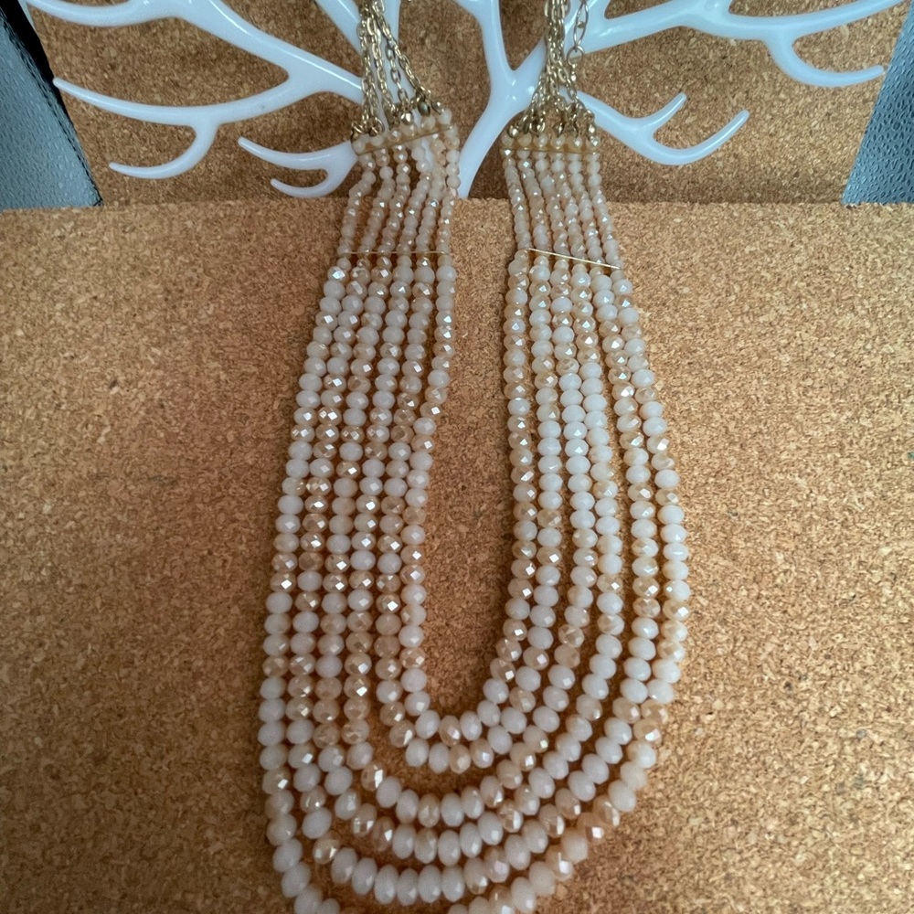 Multi Row necklack - Picture 3 of 3